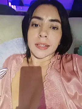 Sara-215 live sex cam