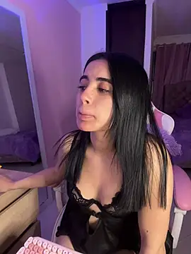 Emily-14 webcam