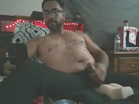 Forbidden_daddy webcam
