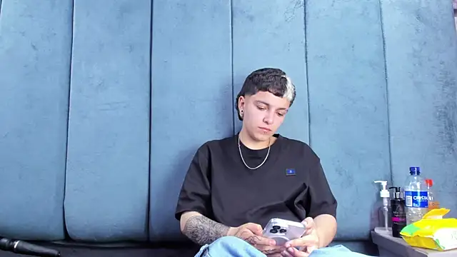 megan_thompson_ (F teen) - dildo+masturbaiton😋