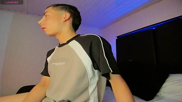 Aron_maxx webcam