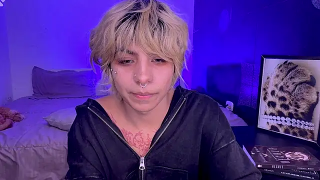 Aronn_44 webcam