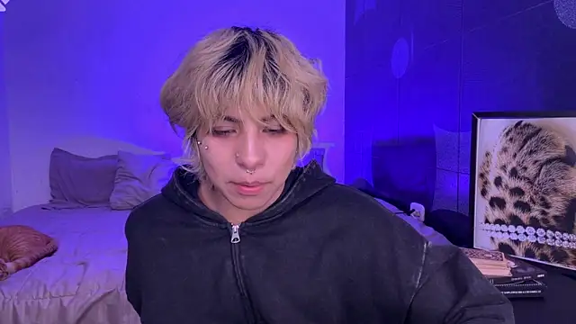 Aronn_44 webcam