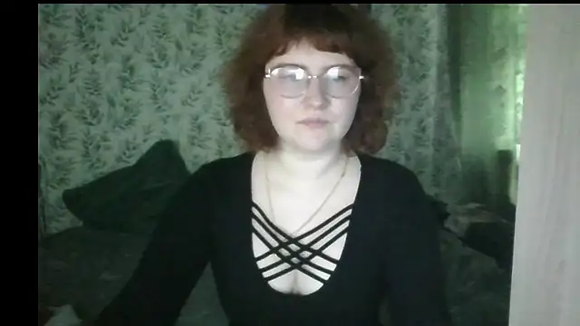 Felicity_Play