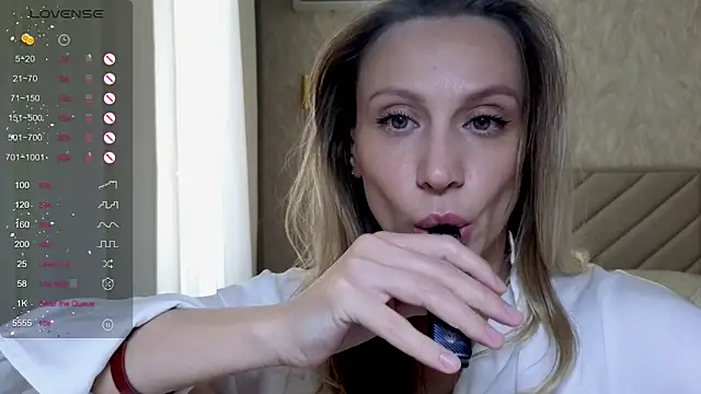 Alice_Wonders