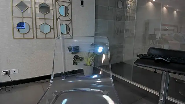 Violettaa_Stone webcam