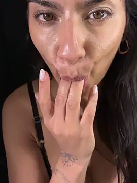 chicachocolate01 webcam
