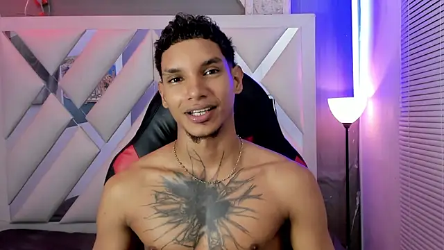 kai_storm77 webcam