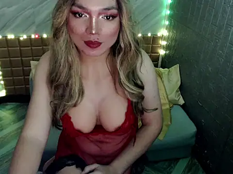 Asiandollxxx4uandMe webcam