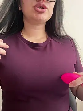 molly-molly- - Molly-molly-'s free webcam