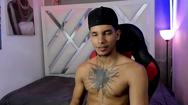 kai_storm77 webcam