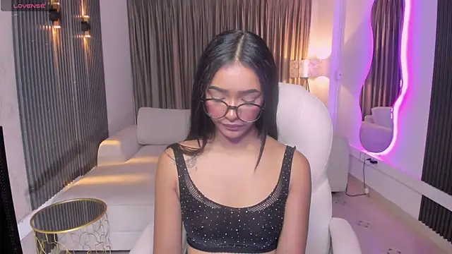 kylie_collins