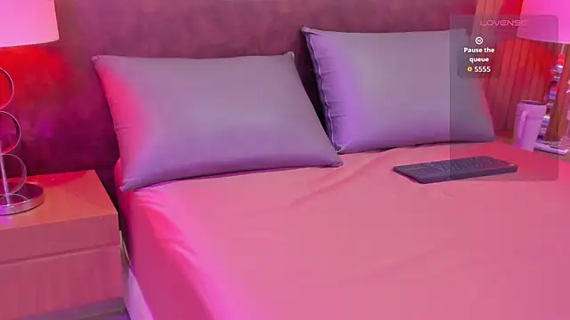 eimy_jones_ webcam
