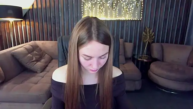 MilaAddams webcam