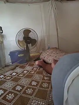 DIRTY_SMEGMA_DICK_4_PIGS