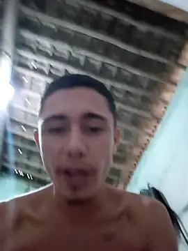 sharkbirdh - Sharkbirdh's free webcam