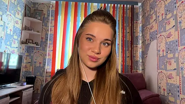Miss_Blessnyth webcam