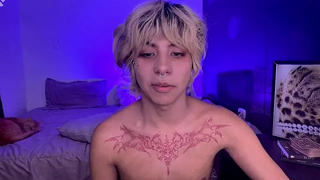Aronn_44 webcam