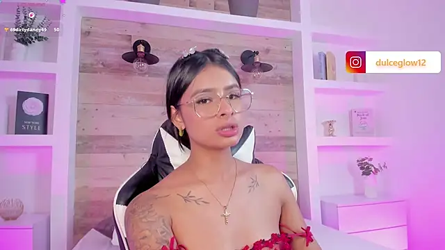 dulce_glow_ webcam