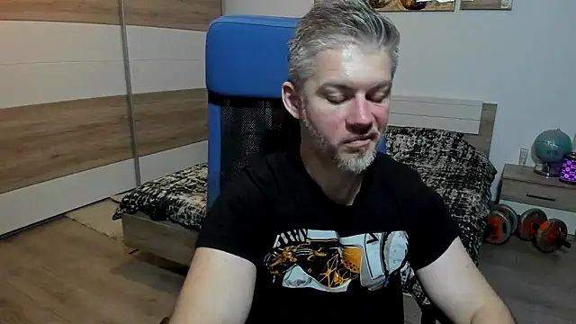 robbyshawz - RobbyShawz's free webcam