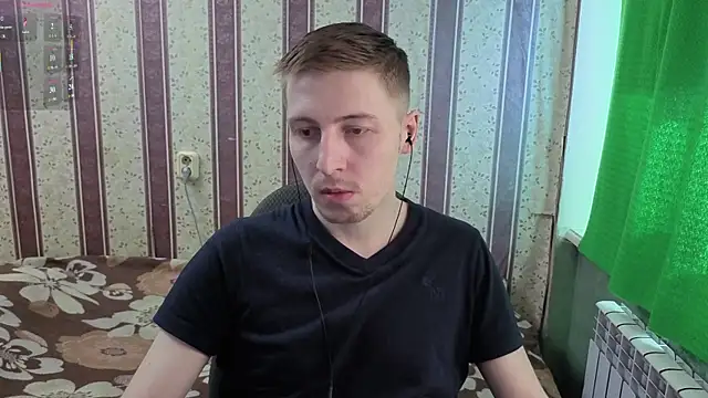 Darien_Brown webcam