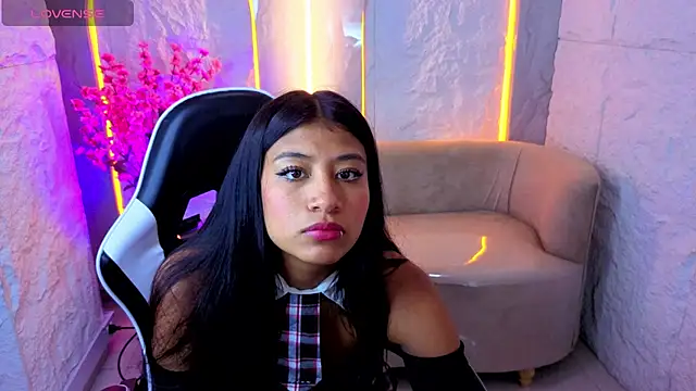 Watch Canela_savage_tx live on EroticFlix - High definition streams