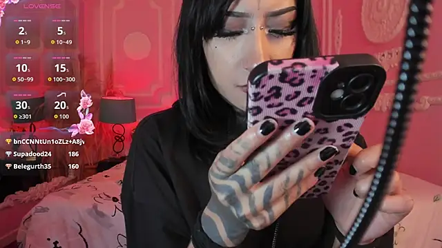 Kat_VonDe webcam