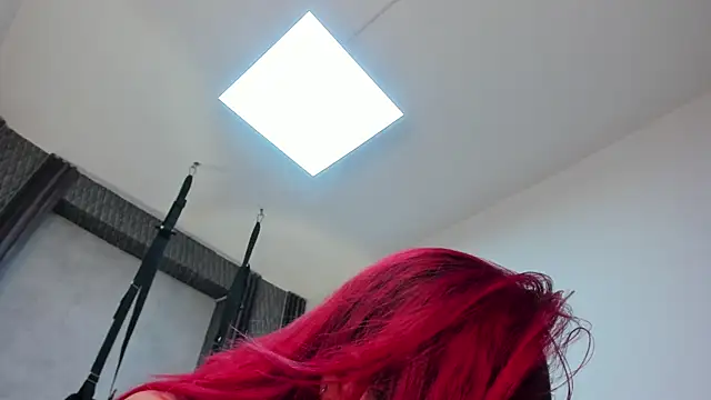 selene_red_