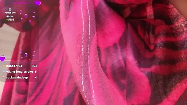 bella_vibess_s webcam