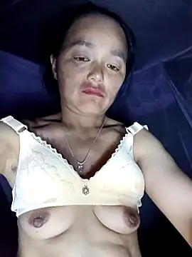 tomtit123