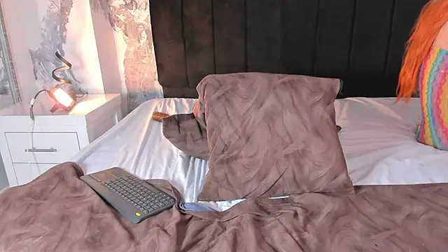 AdharaSweet1_ webcam