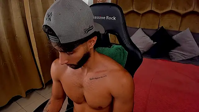 Emmet_CollinsJS webcam