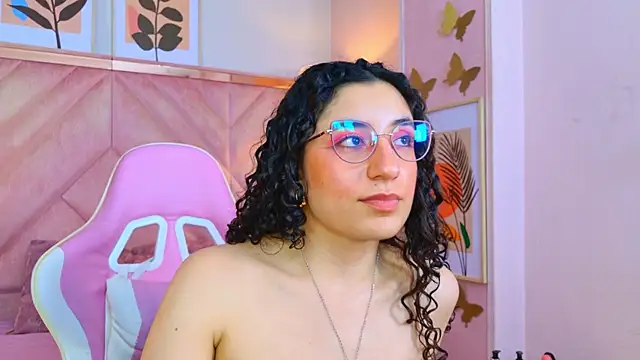 DemiJones_ webcam
