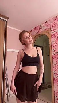 DaisyNoir_