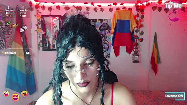 bastethott webcam