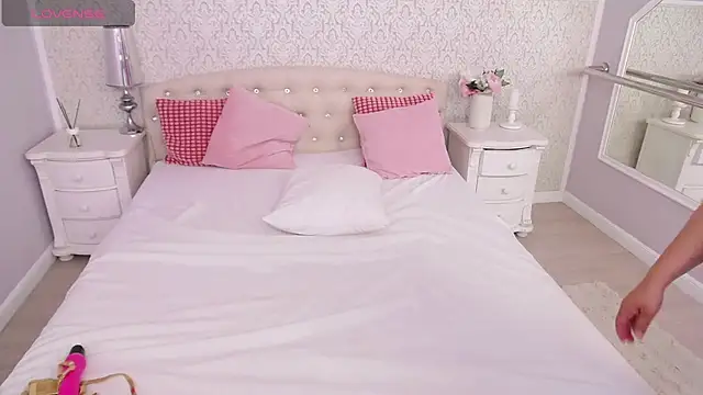 susanswann - SusanSwann's free webcam - UK Sex Cams