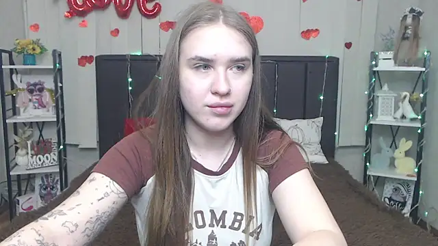 LauraHlot