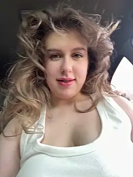LilianBliss webcam