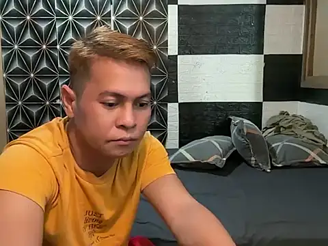 PhilFuckBOYY webcam