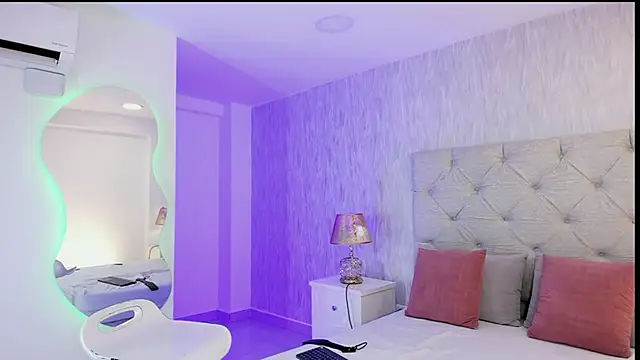 Maria_Angel01_ webcam