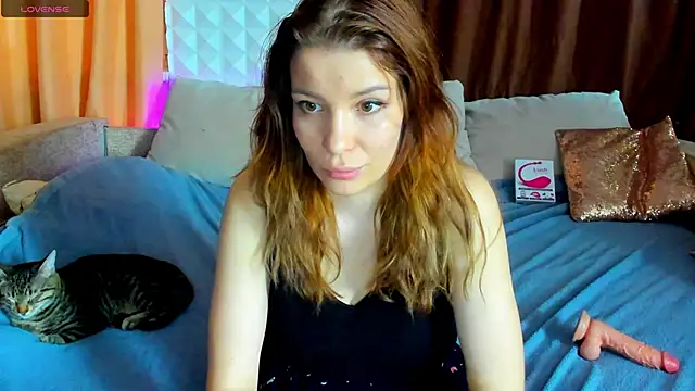 Eva_purrr_ webcam