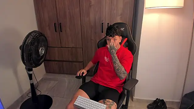 Jake_simons webcam