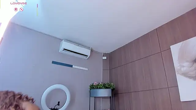 AriaFoster