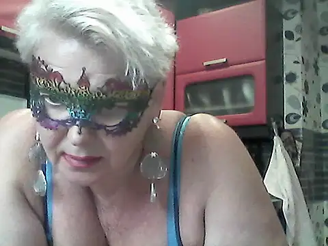 Lisa_Suzie webcam