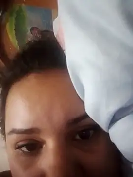 _Miaaleon webcam