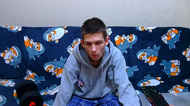 Lester_Broo webcam