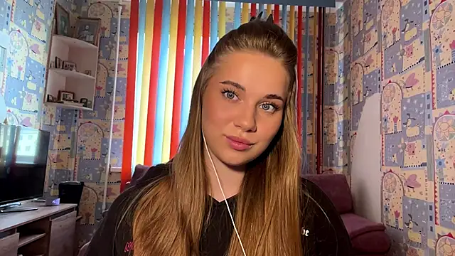 Miss_Blessnyth from StripChat is Freechat