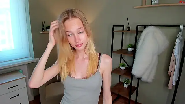 PlushyMood webcam