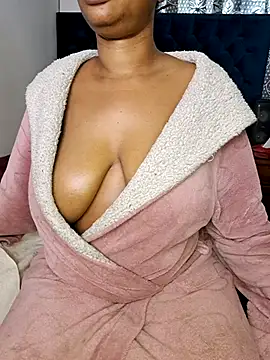 BootyCallEver webcam