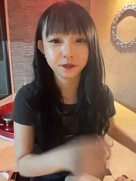 Khaleesi_ying_ webcam